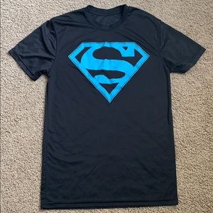 Superman T-Shirt - Size Small